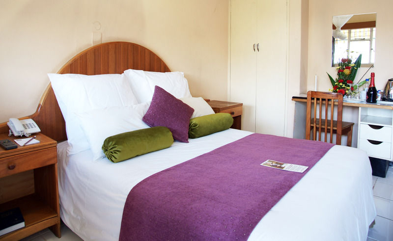Hotel & Conference Centre 3*